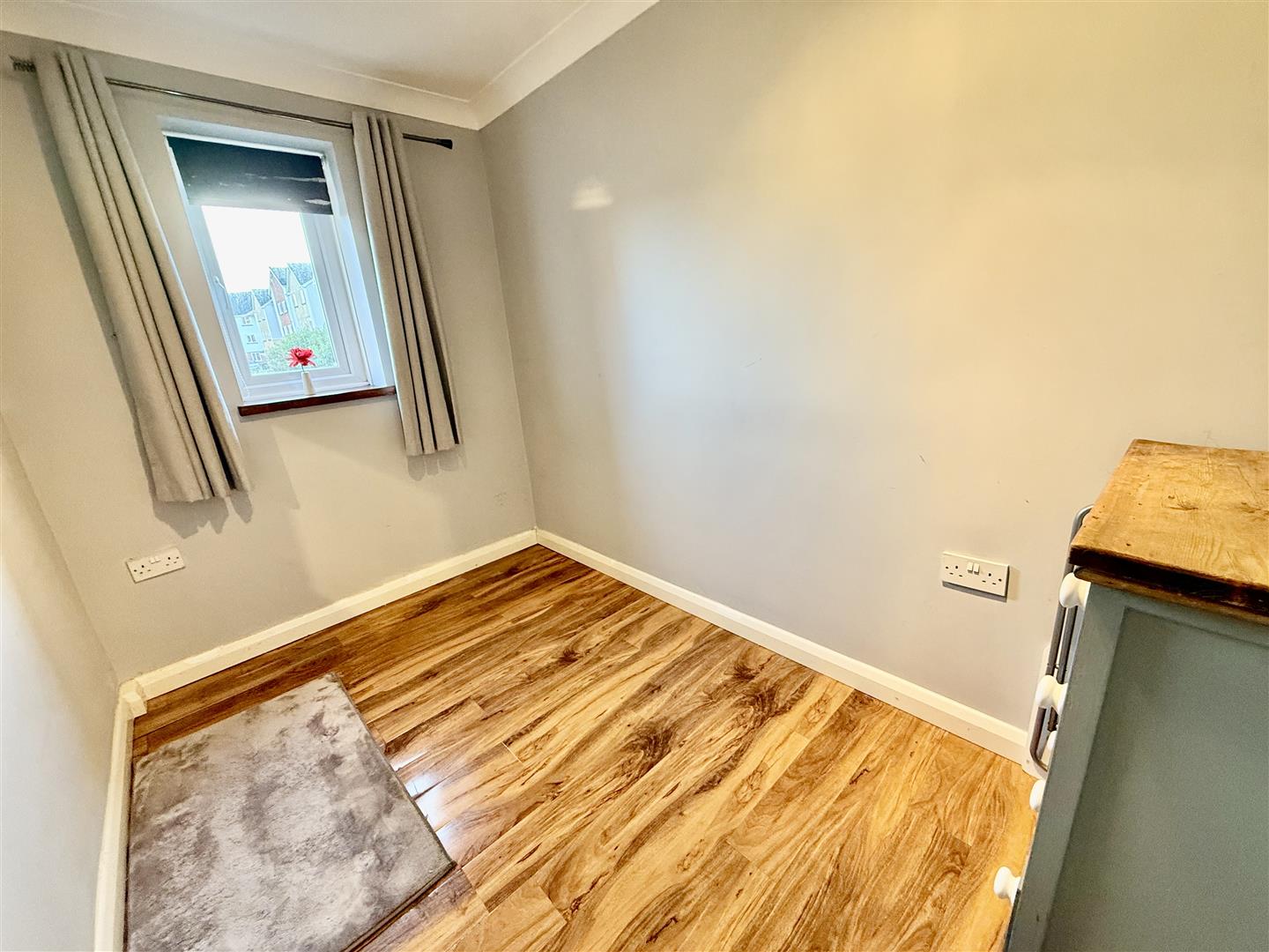 Camona Drive, Marina, Swansea, SA1 1YJ